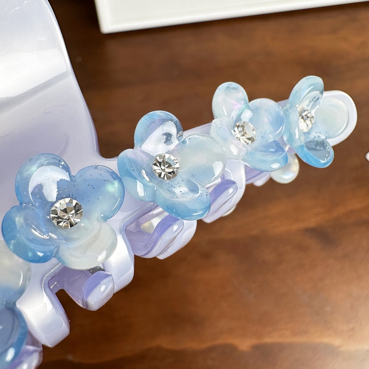 Floral Diamond Claw Hair Clip