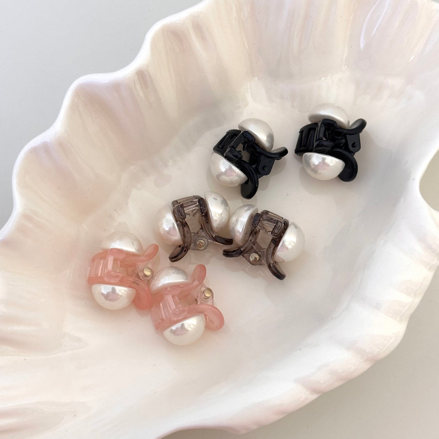 Pearl Mini Hair Claw - Petite Snap Clip (3 Colors)