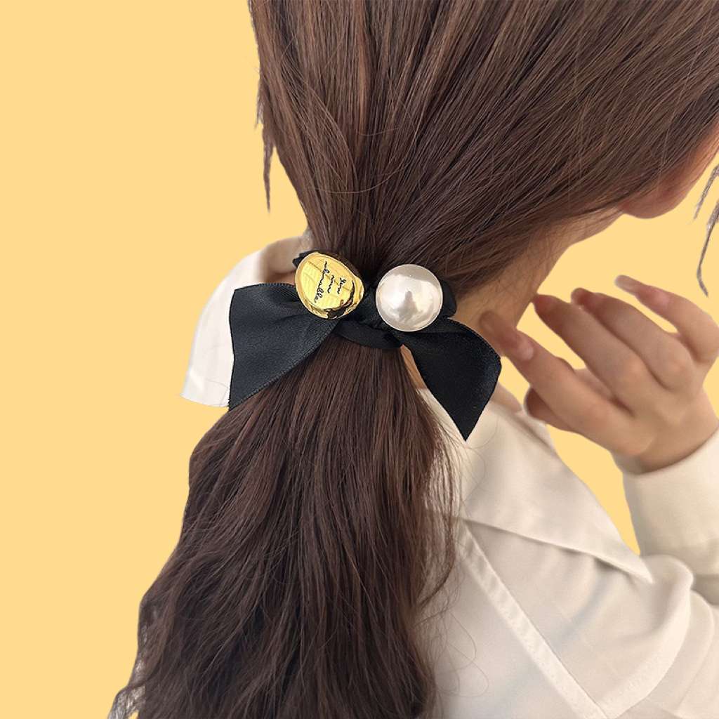 Minimalist Pearl Hair Tie - Elegant Black Bow
