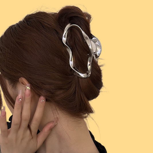 Abstract Line Hair Claw - Geometric Metal Clip (3 Options)