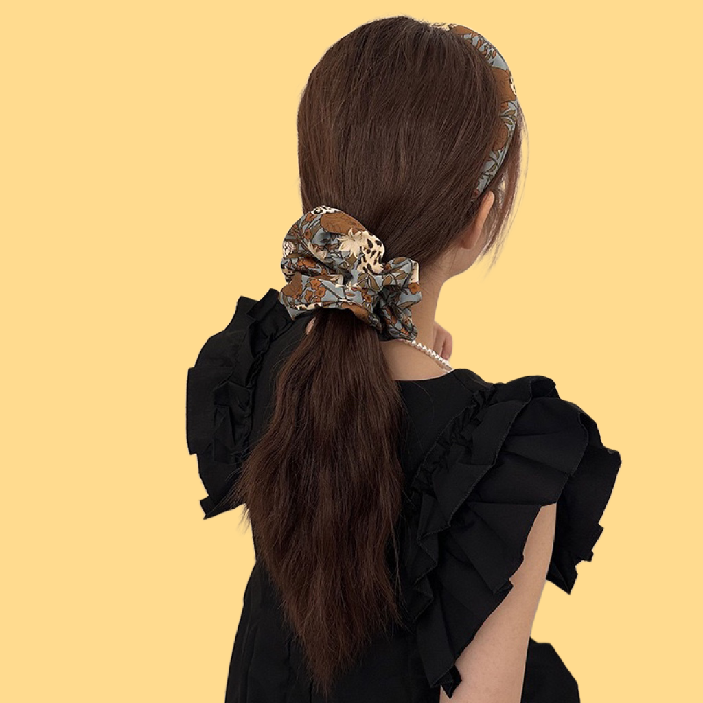 Floral Print Scrunchie - Elegant & Versatile Hair Tie
