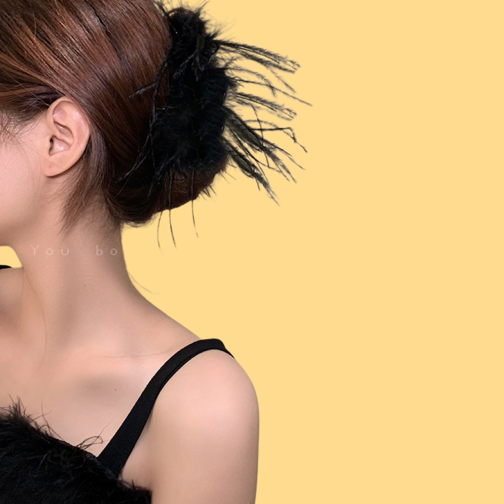 Feather Hair Claw
