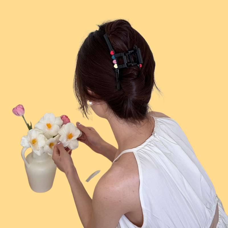 Jumbo Candy Heart Hair Claw - Summer Crush Collection