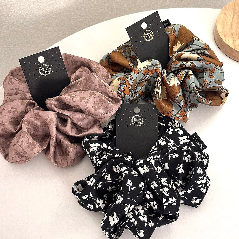 Floral Print Scrunchie - Elegant & Versatile Hair Tie