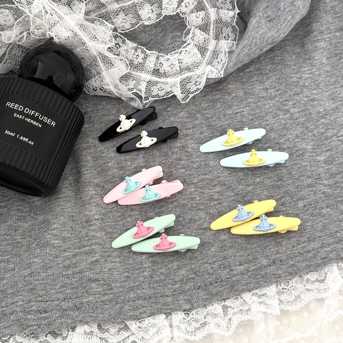 Cosmic Cutie Hair Clips - 5-Color Mini Planet Series (Summer Vacation Edition)