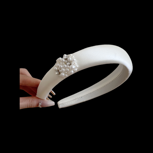 French Pearl Satin Headband - Slimming Black & White Collection